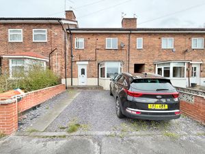 Pound Road Little Sutton